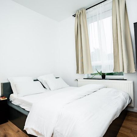 Chambre R1 Avec Salle De Bain Partagee Pres De L'Hopital De La Citadelle A Liège Exterior foto