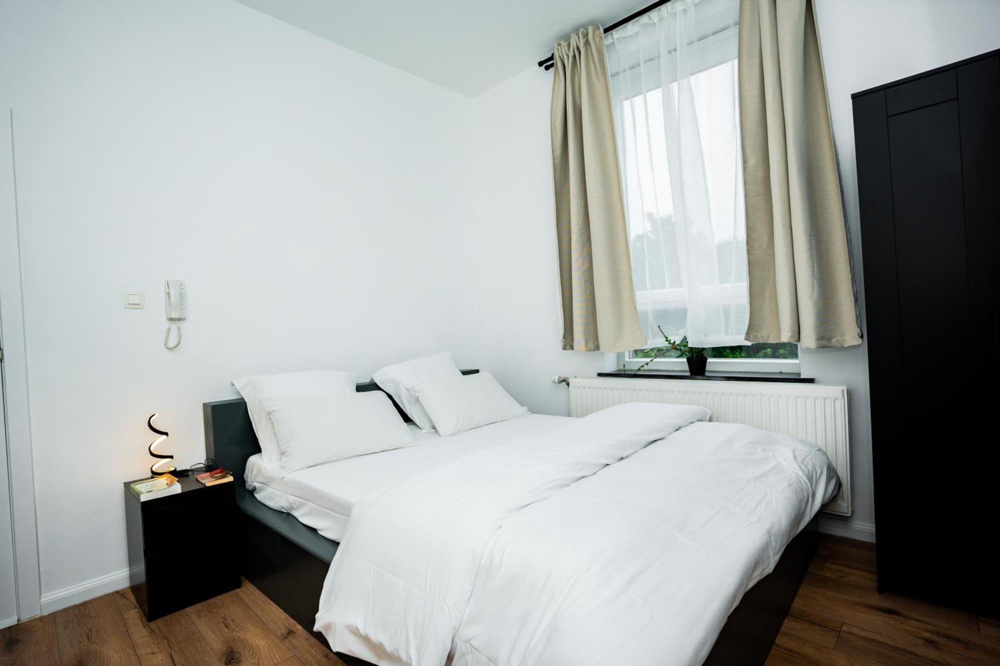 Chambre R1 Avec Salle De Bain Partagee Pres De L'Hopital De La Citadelle A Liège Exterior foto